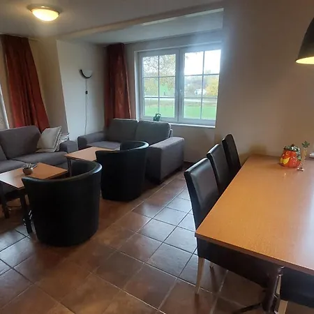 Haus Am Golfplatz Cochem Mosel ホリデーパーク