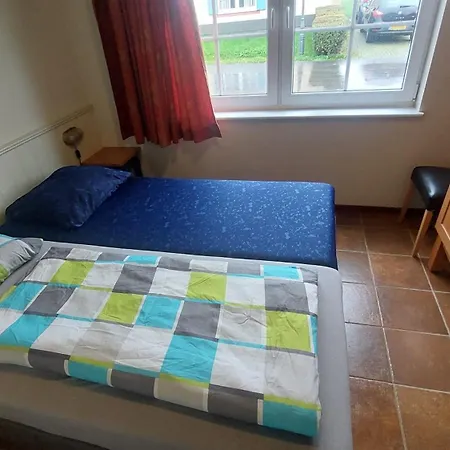 Haus Am Golfplatz Cochem Mosel * إيديغير إيلير