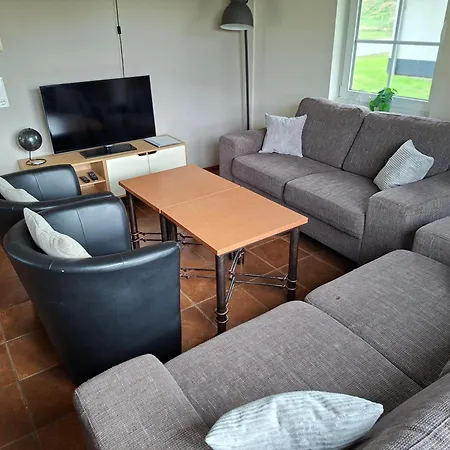 Haus Am Golfplatz Cochem Mosel * إيديغير إيلير